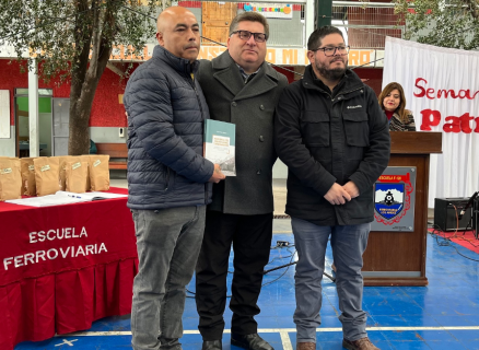 LOS ANDES: Escuela Ferroviaria firma alianza con FEPASA para potenciar identidad y pertenencia a sus estudiantes